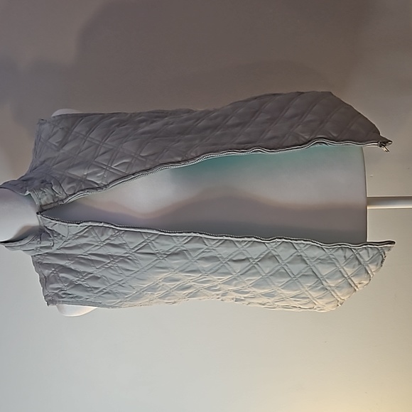 Old Navy Teal and Gray Reversable Vest Medium - Picture 9 of 14